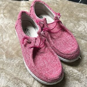 Trail River women shoes